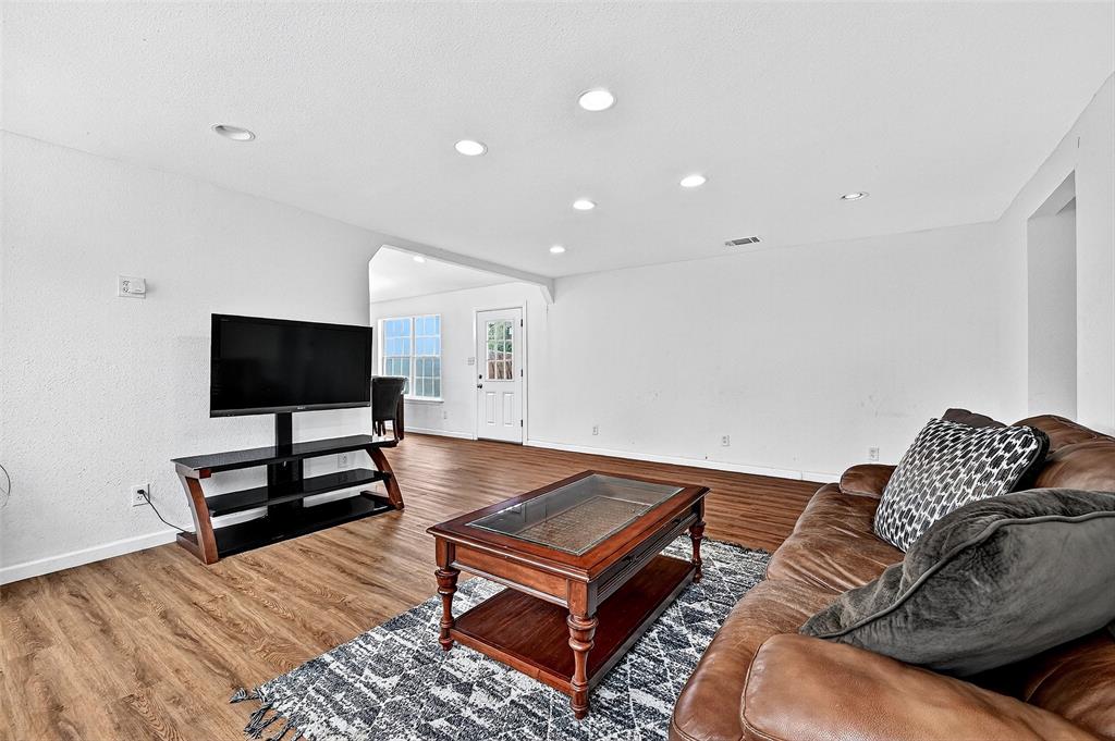 Simmons Shores - Residential