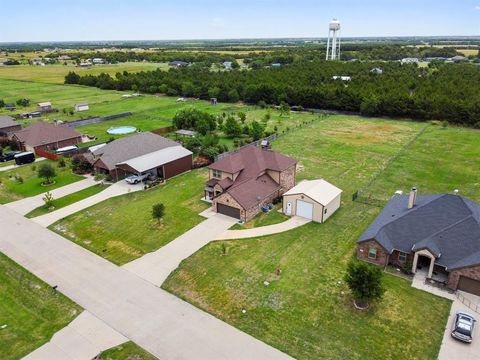 A home in Farmersville