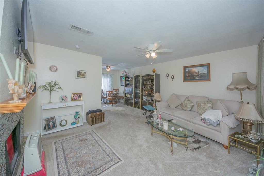 618 Timberline Drive