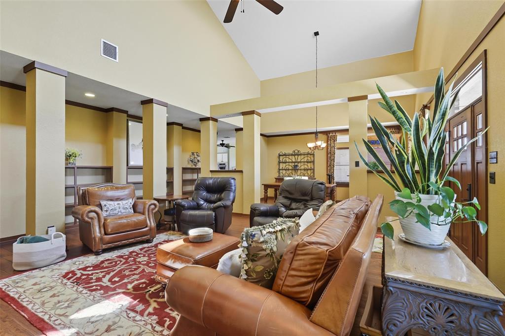 2204 Builder Road