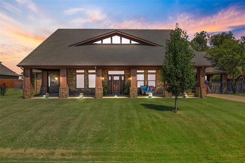 2204 Builder Road Crowley TX 76036