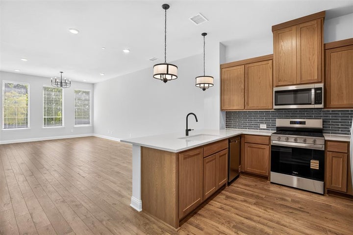 Photo 1 of 29 — 2512 Campden Mews, Allen, TX 75013