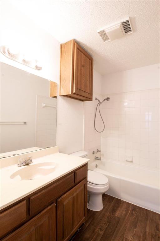 Forest Park Place Sub - Residential Lease