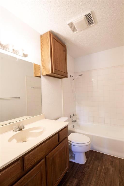 Forest Park Place Sub - Residential Lease