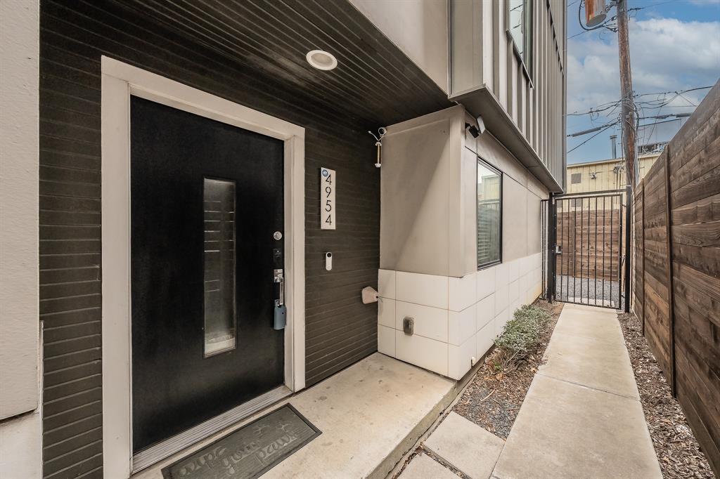 Fitzhugh Glen - Residential