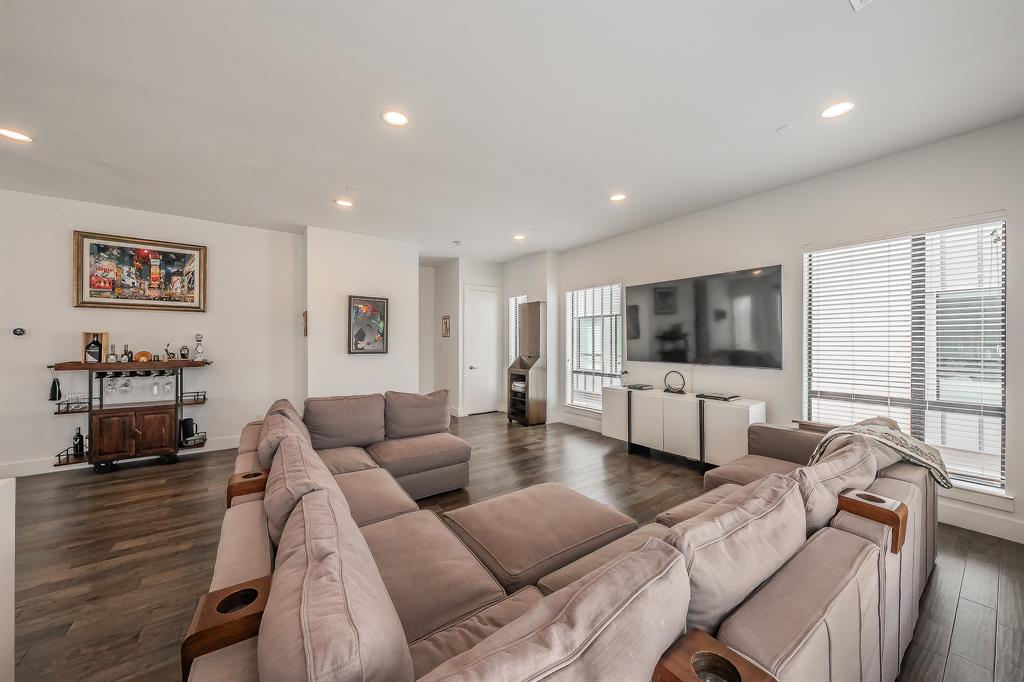 Fitzhugh Glen - Residential