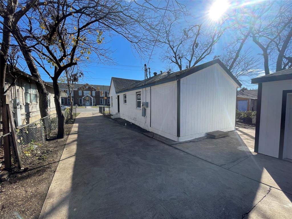 Mount Auburn - Residential