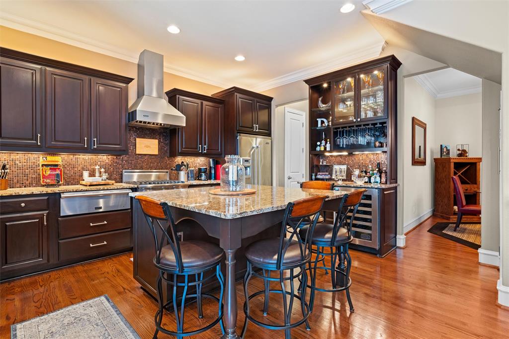 ALCOTT FITZHUGH HEIGHTS - Residential