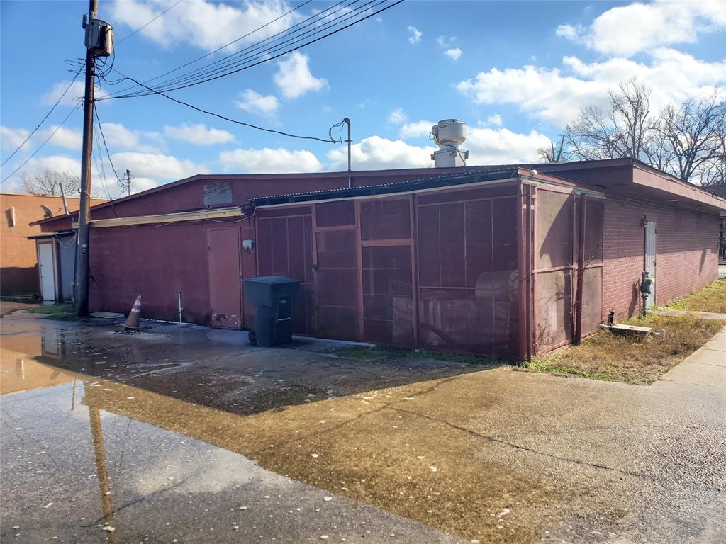 Jones-Mabry Sub - Commercial Sale