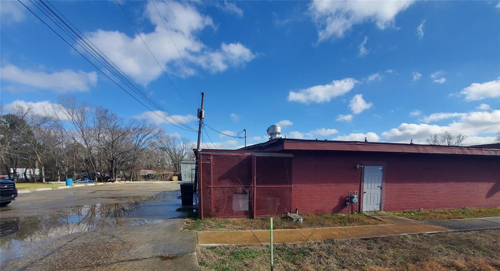 Jones-Mabry Sub - Commercial Sale