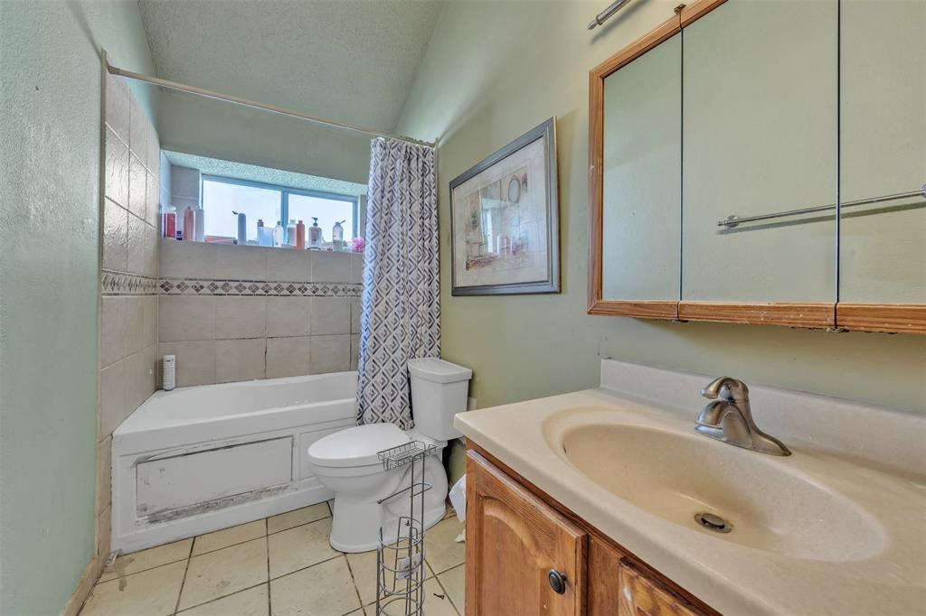 Flower Hill 06 - Residential