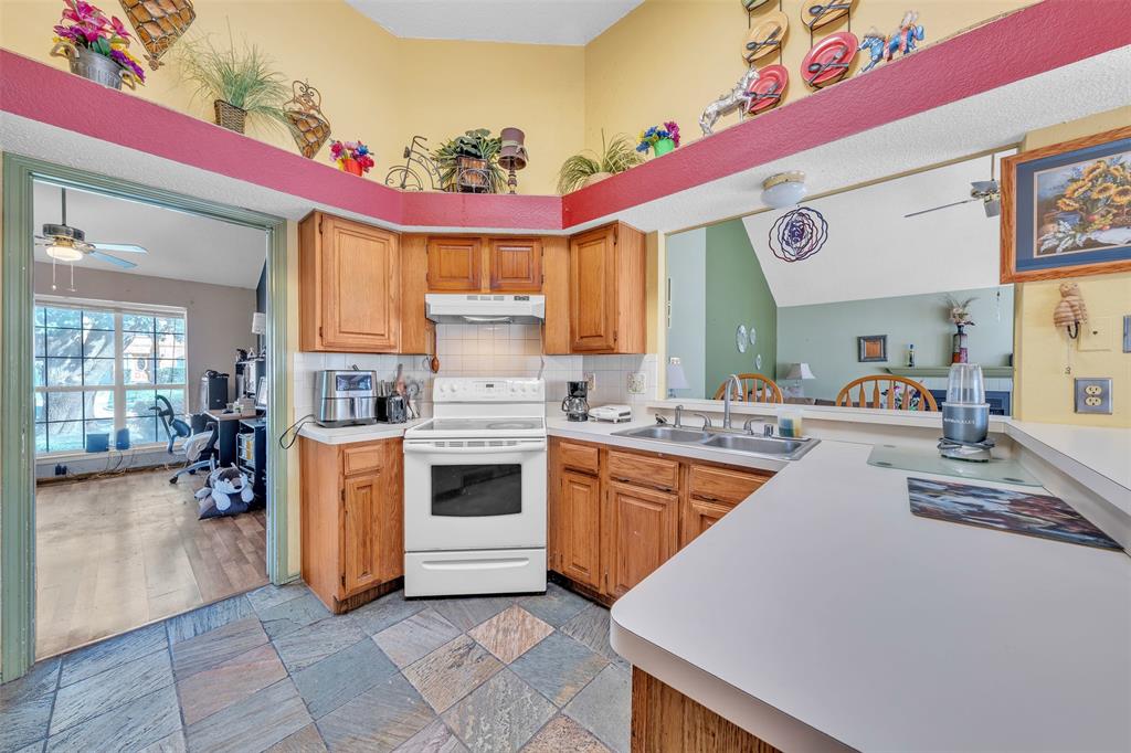 Flower Hill 06 - Residential