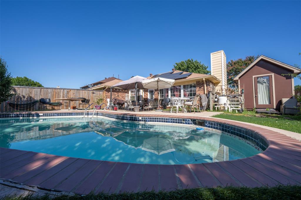 Flower Hill 06 - Residential