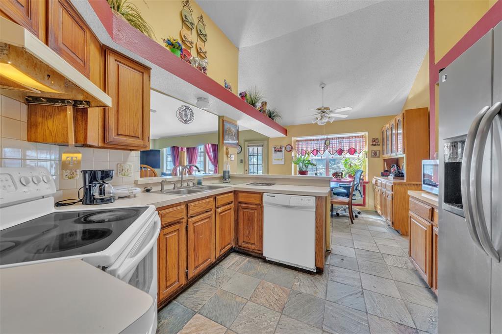 Flower Hill 06 - Residential