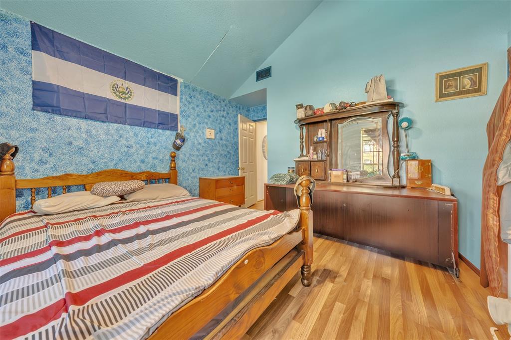 Flower Hill 06 - Residential