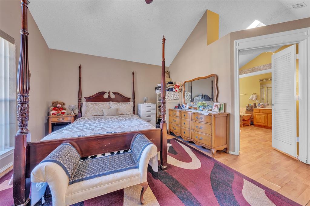 Flower Hill 06 - Residential