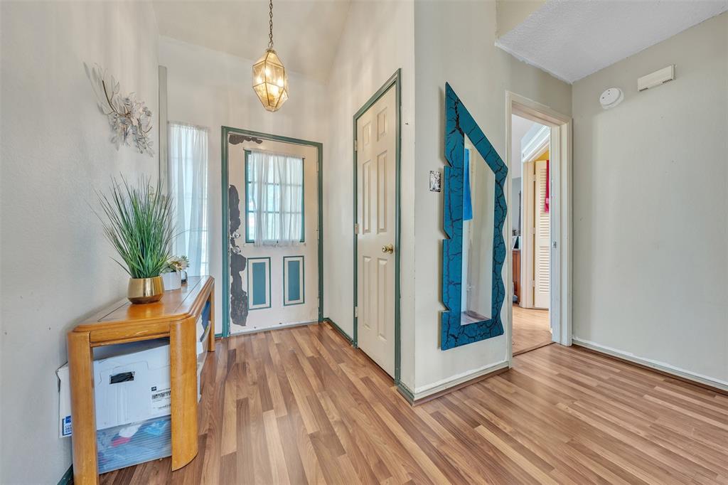 Flower Hill 06 - Residential