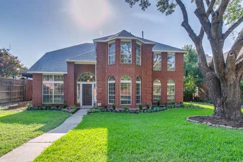 Photo of 450 Harris Street, Coppell, TX 75019 (MLS # 21335899)