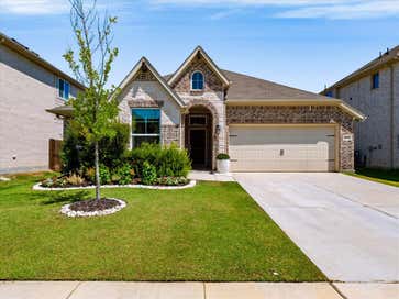 615 Frio Lane Aubrey TX 76227