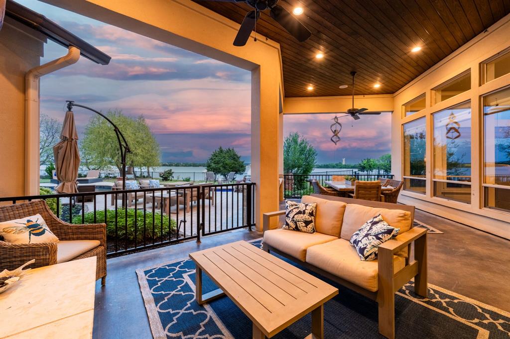 Stone Hollow - Residential