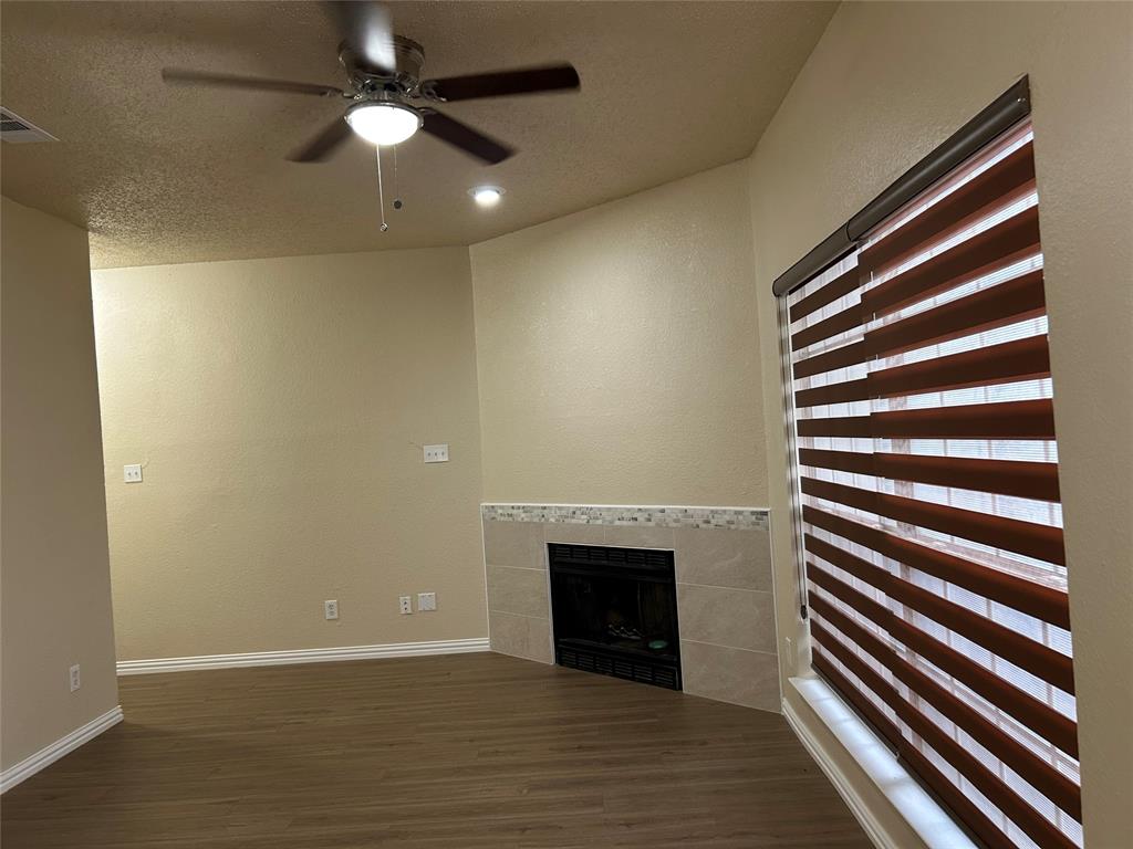 4101 Esters Road 103