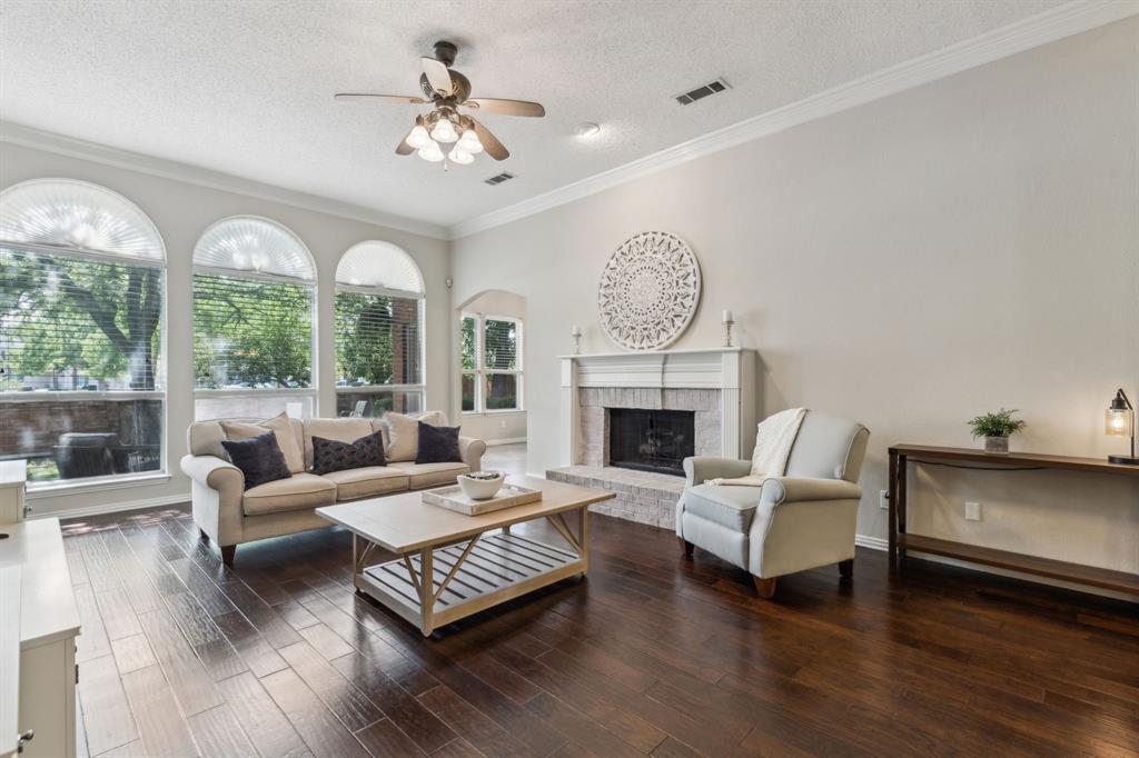 3925 Oak Park Drive