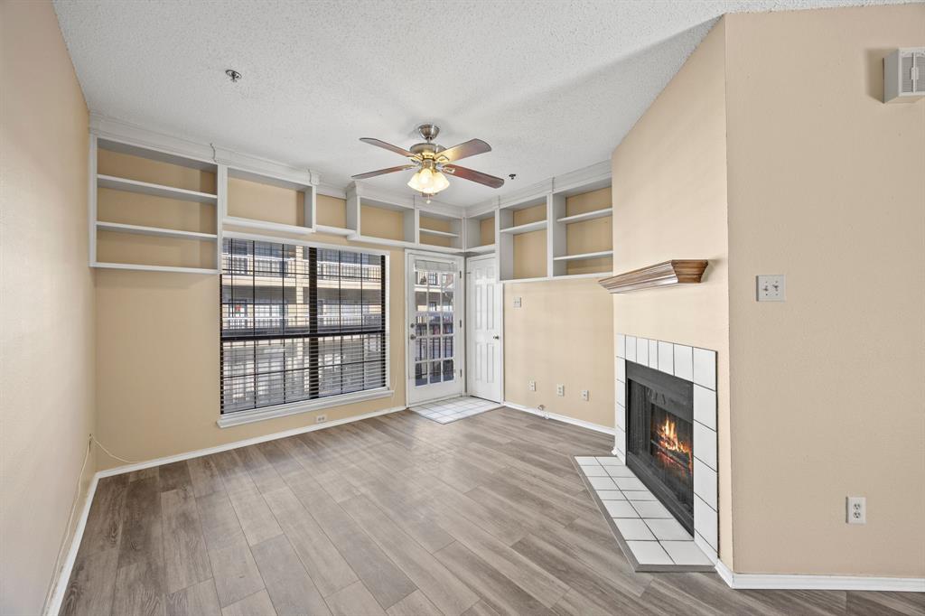 Lovers Lane Condos Ph 01 04 - Residential