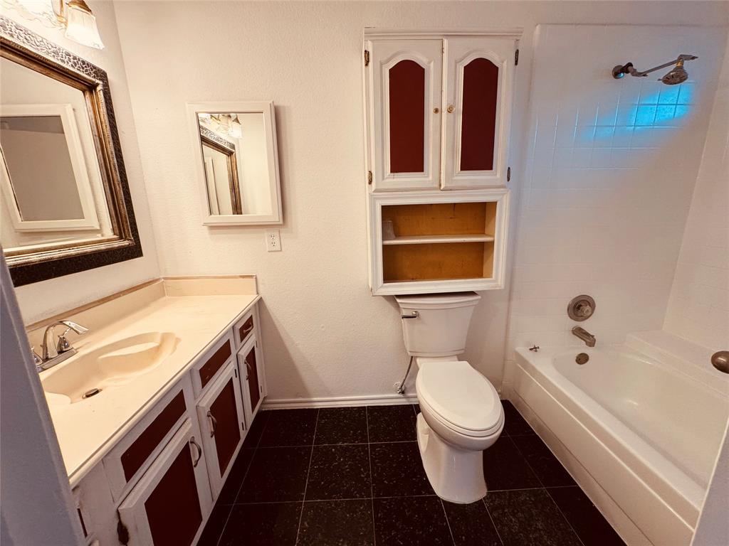 Holiday Park North 11 - Residential Lease