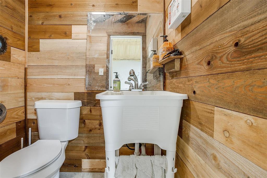 NA - Commercial Lease