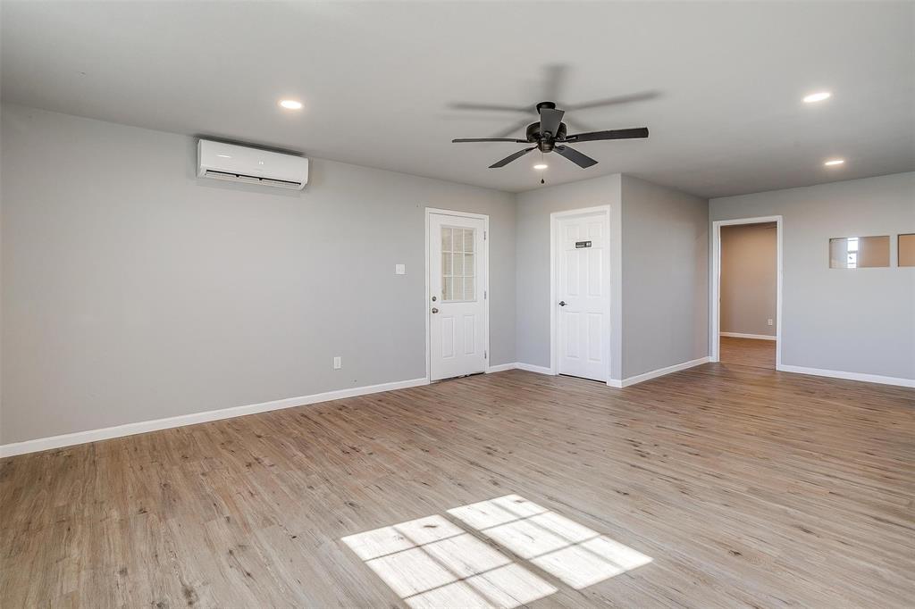 NA - Commercial Lease