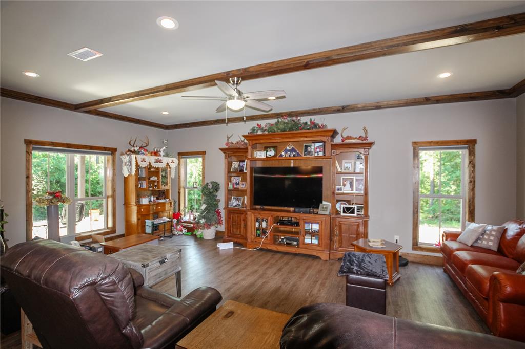 M Cortinas - Residential