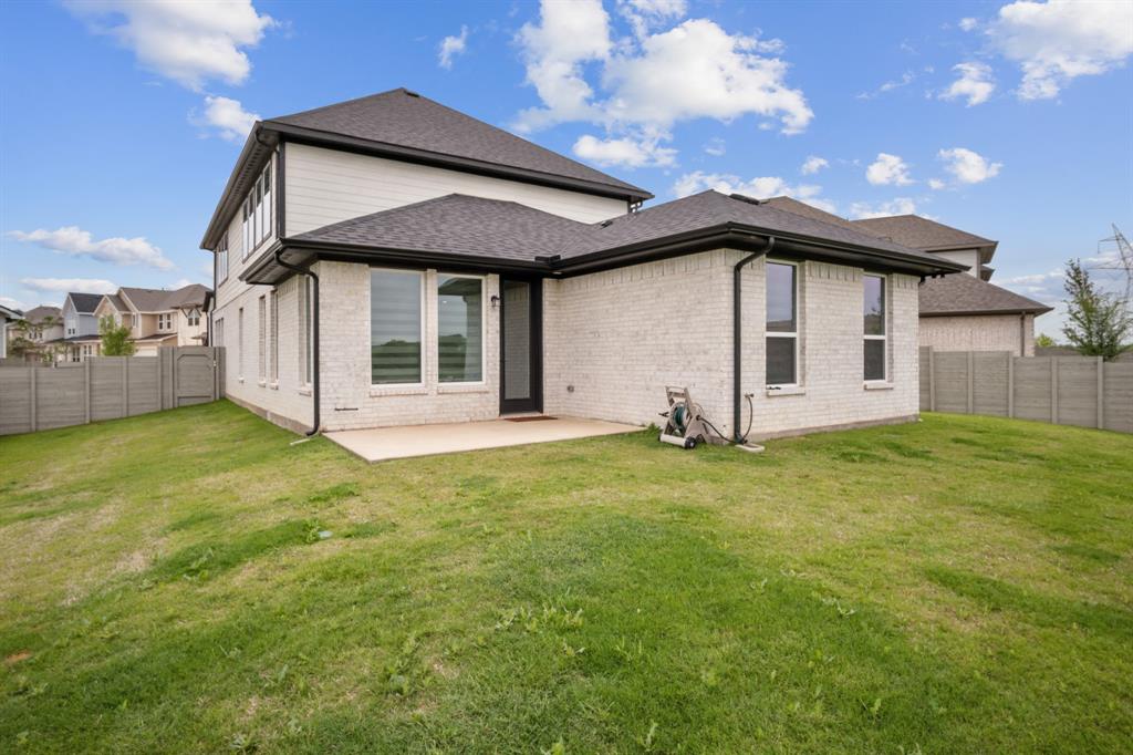 502 Fledgling Trail