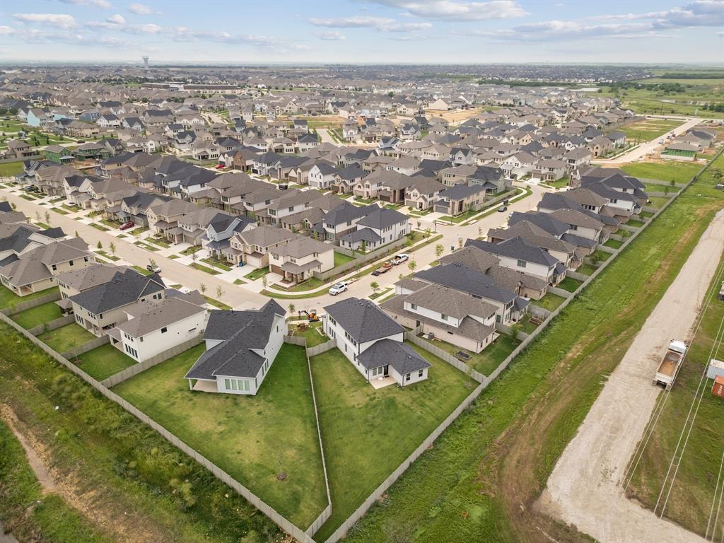 502 Fledgling Trail