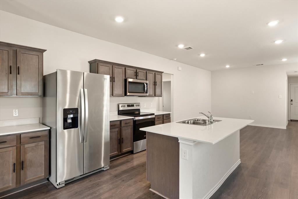 Wildcat Ranch Ph 3 - Residential Lease