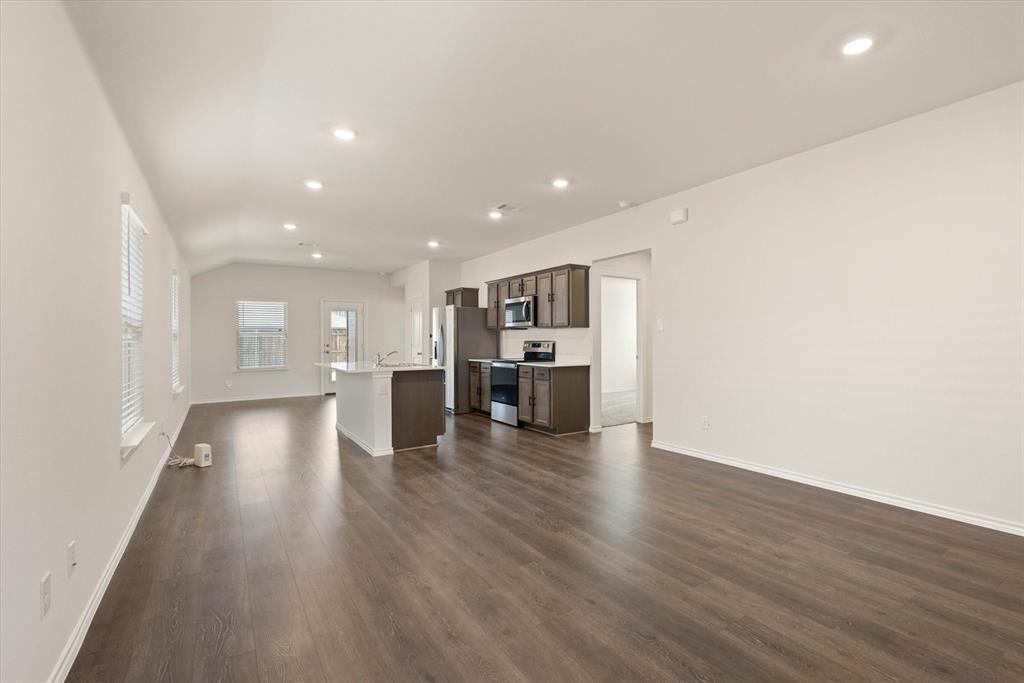 Wildcat Ranch Ph 3 - Residential Lease