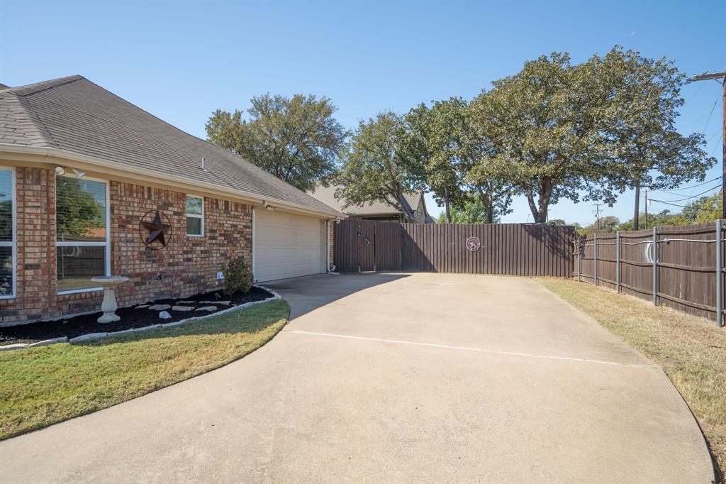 3241 David Drive