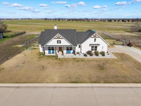 Photo of 4821 Caddo Crossing Drive, Caddo Mills, TX 75135 (MLS # 21155775)