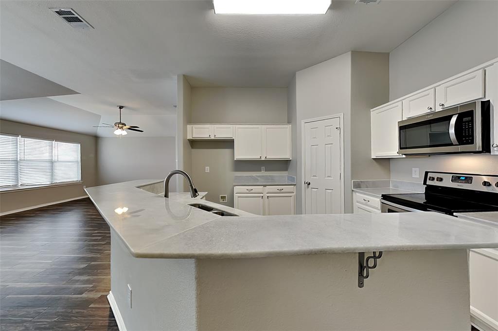 The Parks Of Hillsborough Ph 2 - Residential Lease