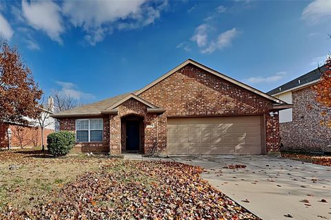 1908 Collington Drive Roanoke TX 76262