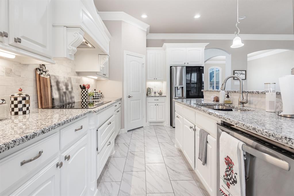 Clift Estates Ph V - Residential