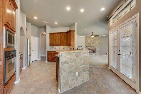 132 Silver Rose Boulevard Burleson TX 76028