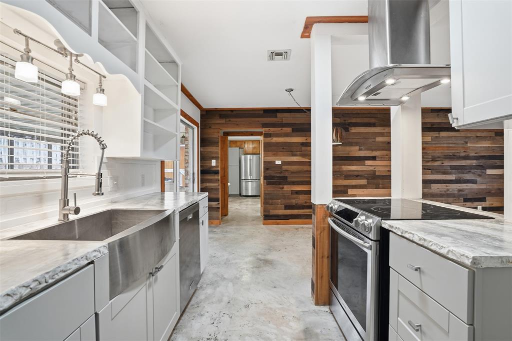 Western Hills Harbor - Residential