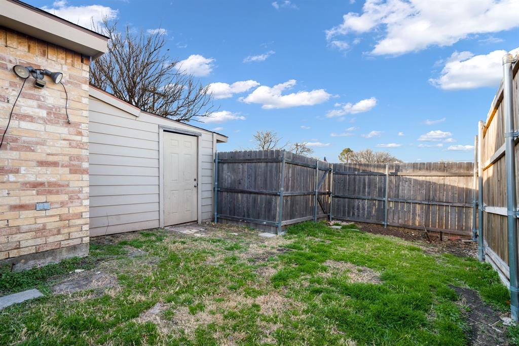 Colony 25 - Residential