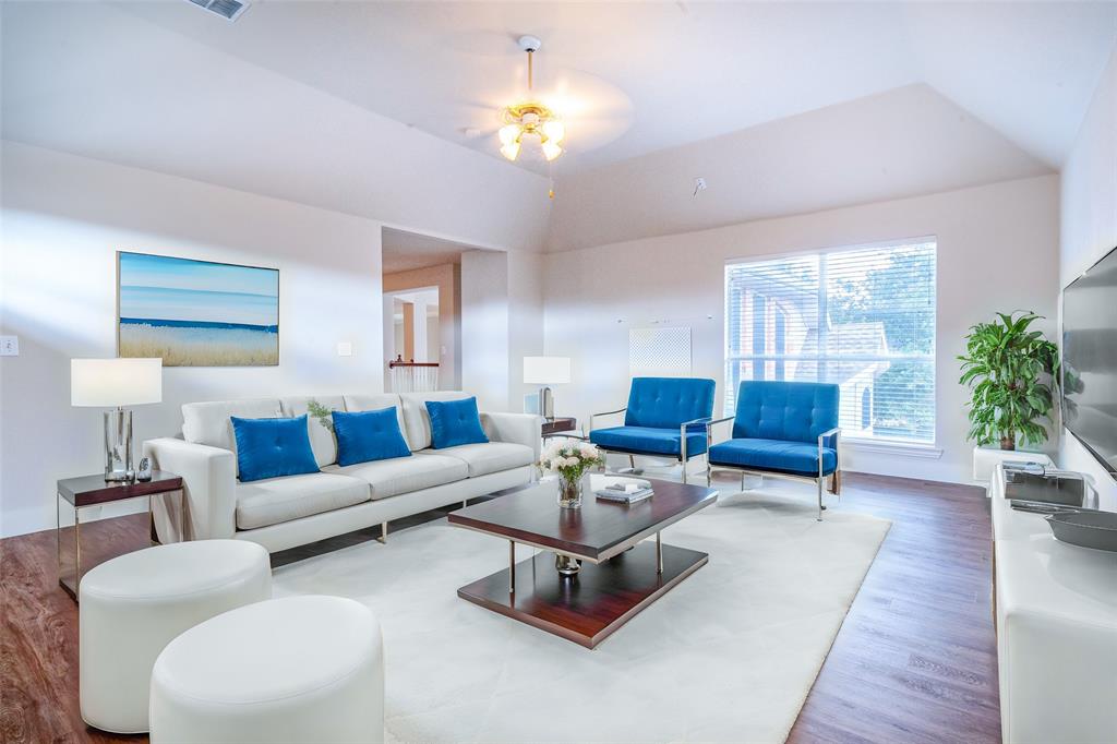 Wellington At Preston Meadows Ph III - Residential Lease