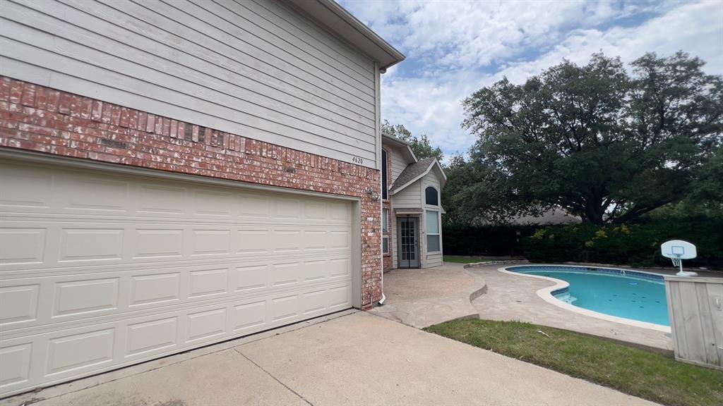 Wellington At Preston Meadows Ph III - Residential Lease