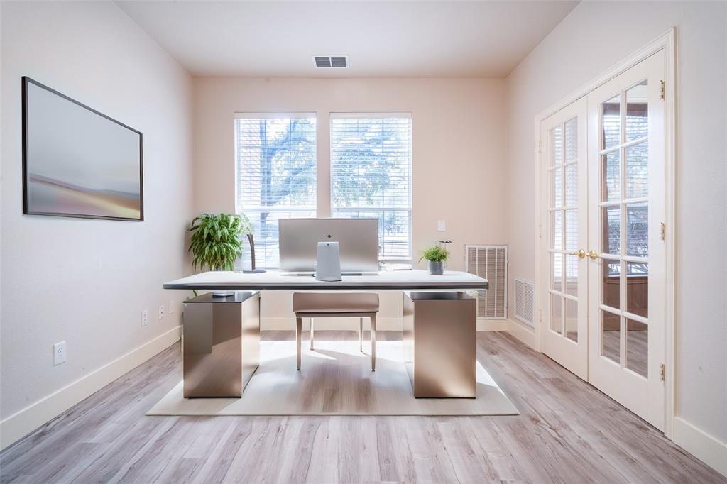 Wellington At Preston Meadows Ph III - Residential Lease