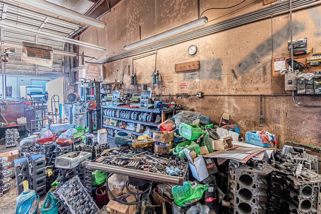 Es Dilido Road 503 Fr John West - Commercial Sale