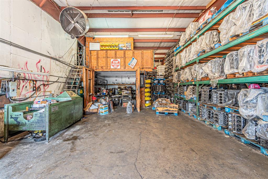 Es Dilido Road 503 Fr John West - Commercial Sale