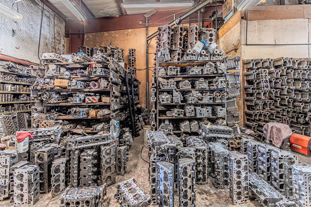 Es Dilido Road 503 Fr John West - Commercial Sale