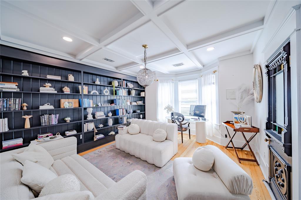 Miller & Stemmons Add - Residential